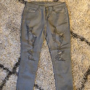 Distressed Articles of Society women’s jeans!